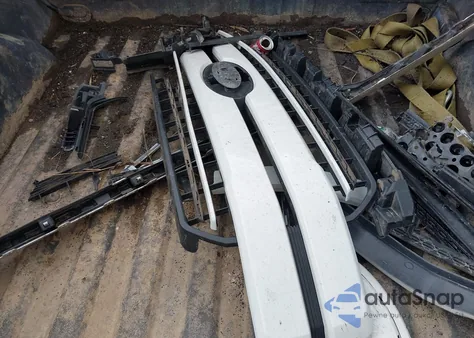 2018 Ford F-150 Lariat из США, поврежденный, VIN 1FTEW1EP8JFE26923